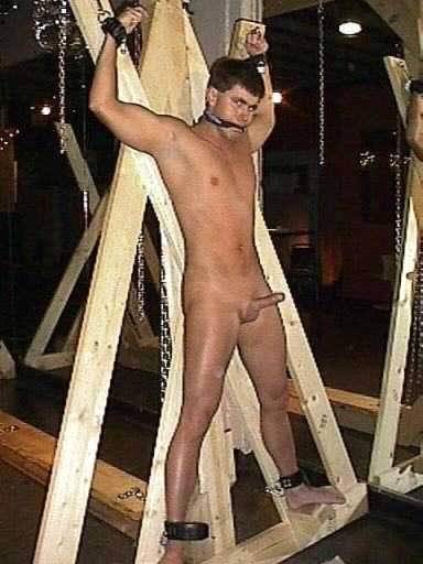 gay_bondage_4209.jpg