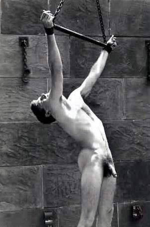 gay_bondage_4210.jpg