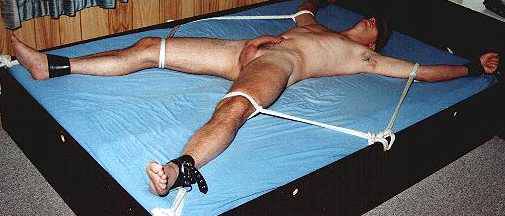 gay_bondage_4348.jpg