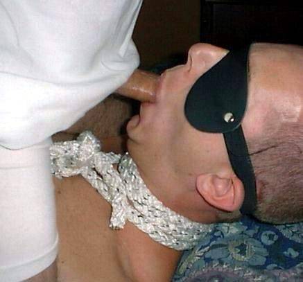 gay_bondage_4379.jpg