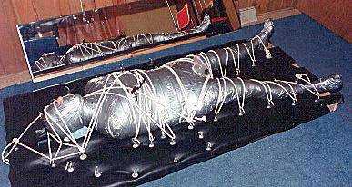 gay_bondage_4516.jpg