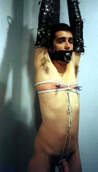 gay_bondage_4525.jpg