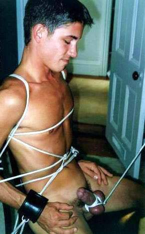 gay_bondage_4543.jpg