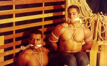 gay_bondage_4548.jpg