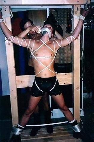 gay_bondage_3146.jpg