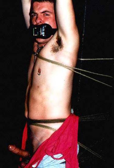 gay_bondage_3242.jpg