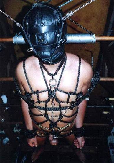 gay_bondage_3246.jpg