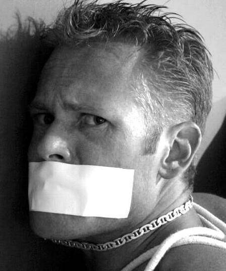 gay_bondage_3857.jpg