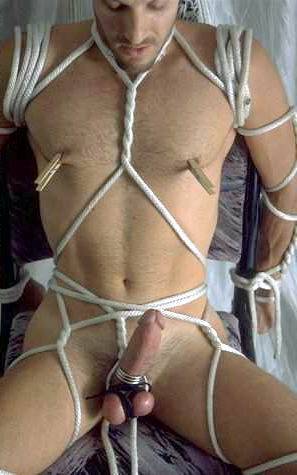 gay_bondage_3810.jpg