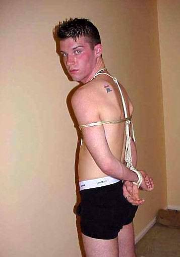 gay_bondage_4225.jpg