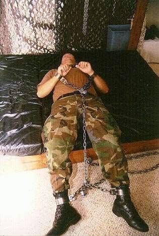 gay_bondage_4256.jpg