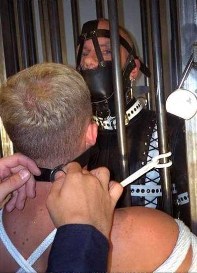 gay_bondage_4274.jpg