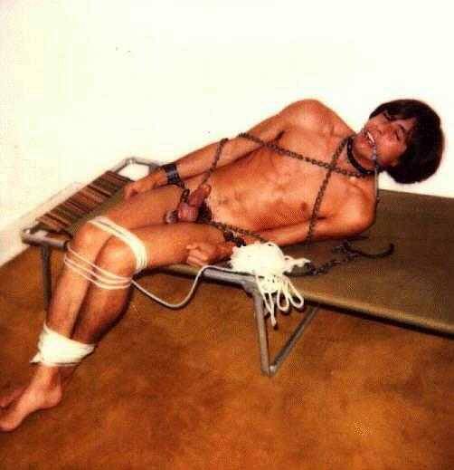 gay_bondage_0815.jpg