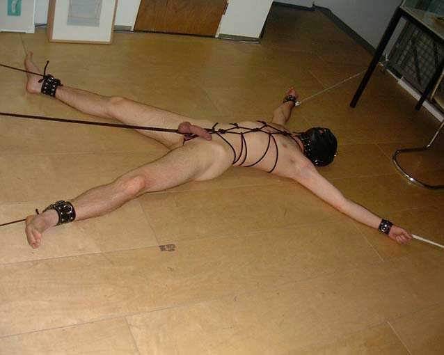 gay_bondage_1004.jpg